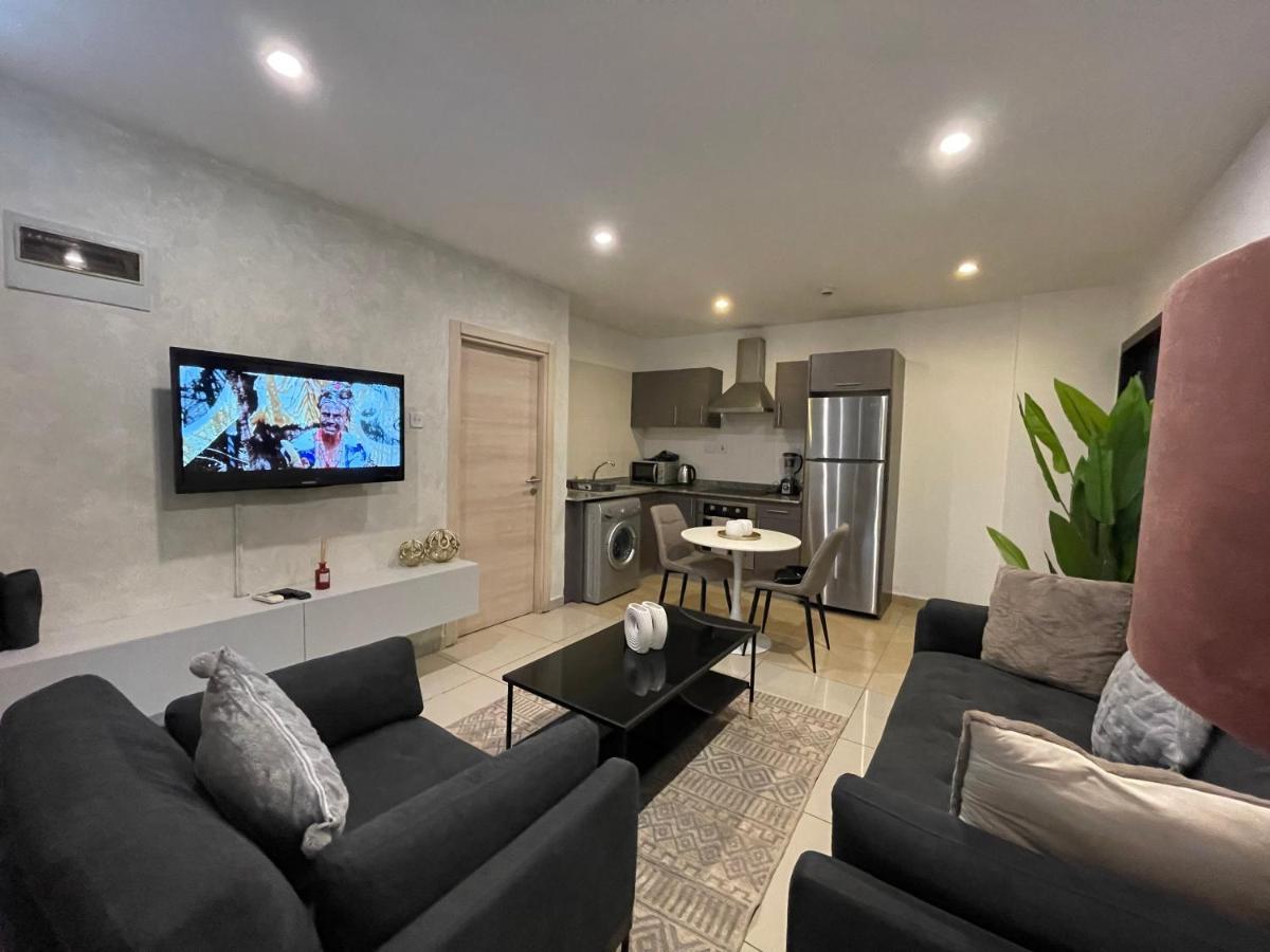 The Gallery Suites By Olive Gold Акра Екстериор снимка
