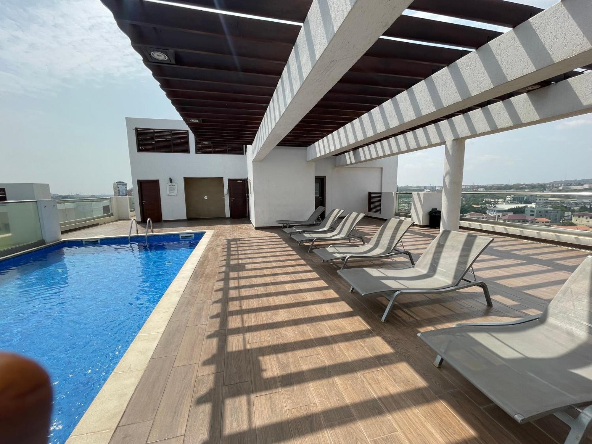 The Gallery Suites By Olive Gold Акра Екстериор снимка